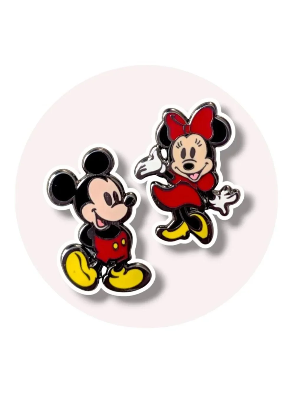 Mickey Mouse and Minnie Mouse Disney Pins: Cutie Couple